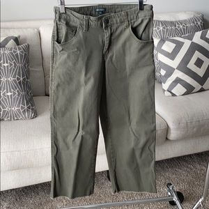 Army green cargo pants